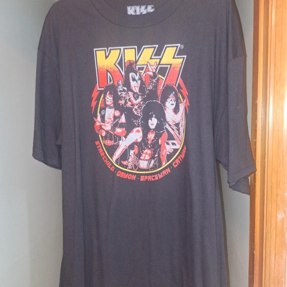 Kiss Black Short Sleeve Tee with Red & Yellow Band Graphic